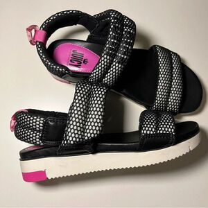 Juicy by Juicy Couture sandals, black and fuchsia, size 7.5